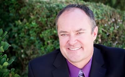 Public Speaking Professor Duane Smith